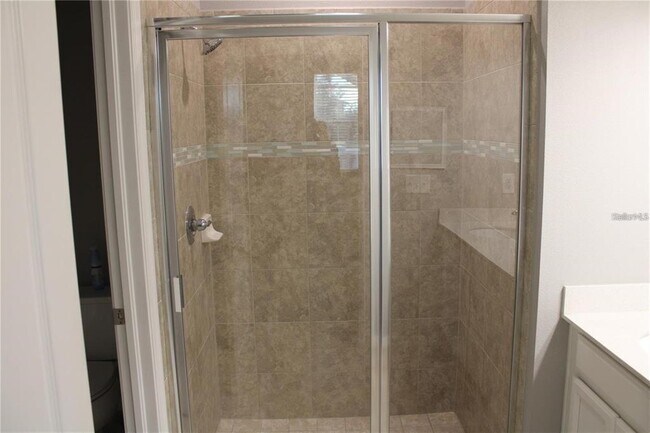 Building Photo - 6005 113th Terrace E