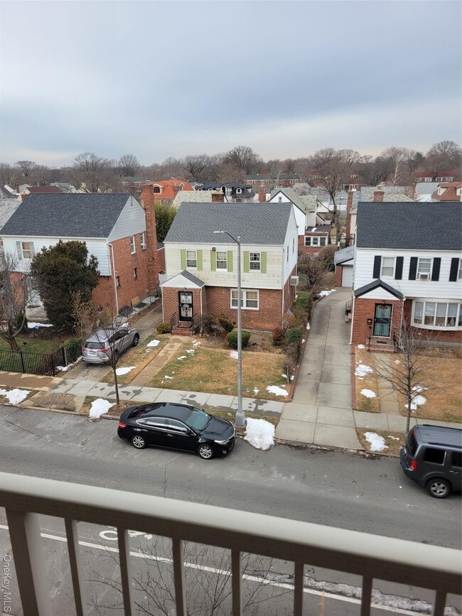 Building Photo - 143-20 Hoover Ave