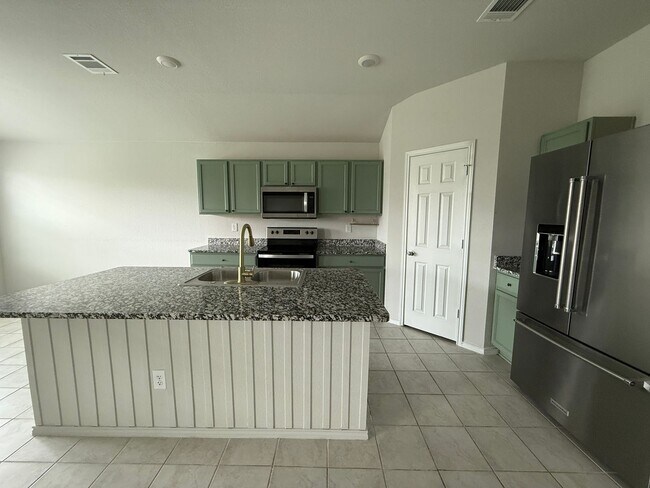 Building Photo - 3-Bedroom House for Rent in Killeen