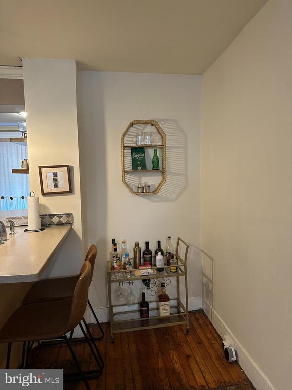 Building Photo - 2144 Kater St