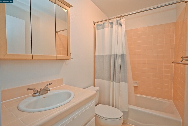 Building Photo - 3279 Mt Diablo Ct