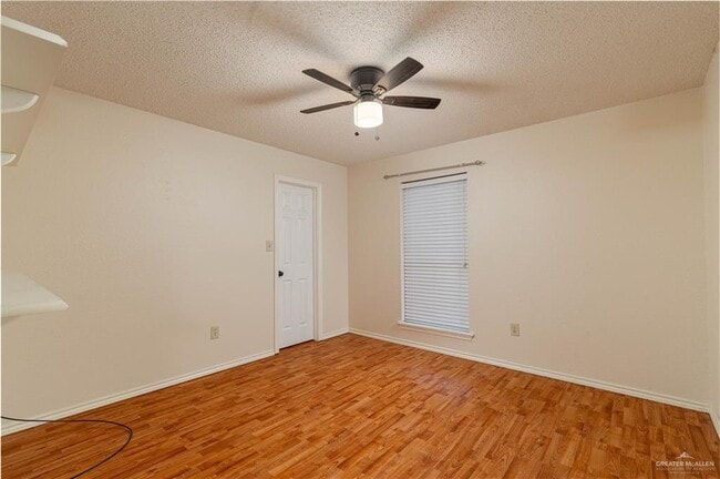 Building Photo - 1412 Falcon Ave