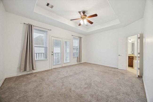 Building Photo - 3313 New Garden View Ln