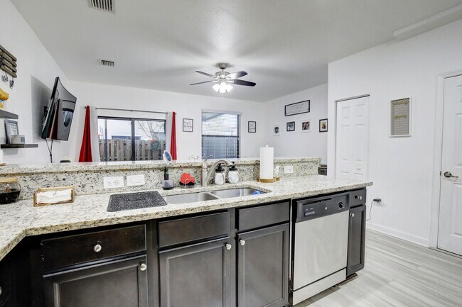 Building Photo - 15086 SW 115th St