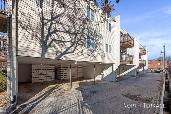 Building Photo - ? Roomy & Revamped 2BR in Midtown’s Volker...