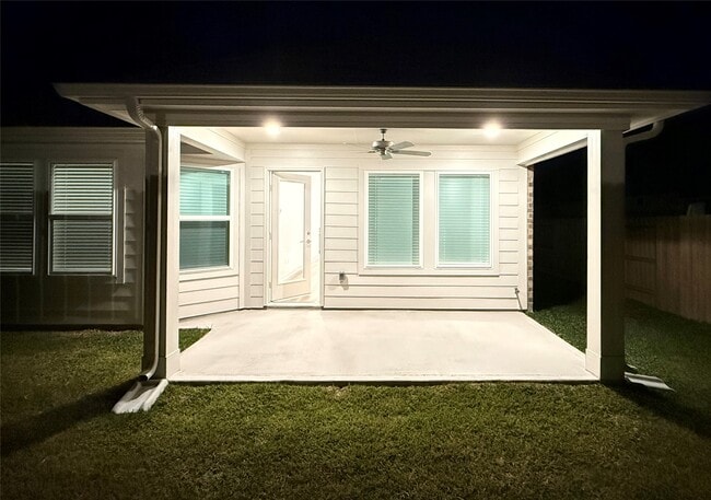 Building Photo - 3339 Silvery Bryum Dr