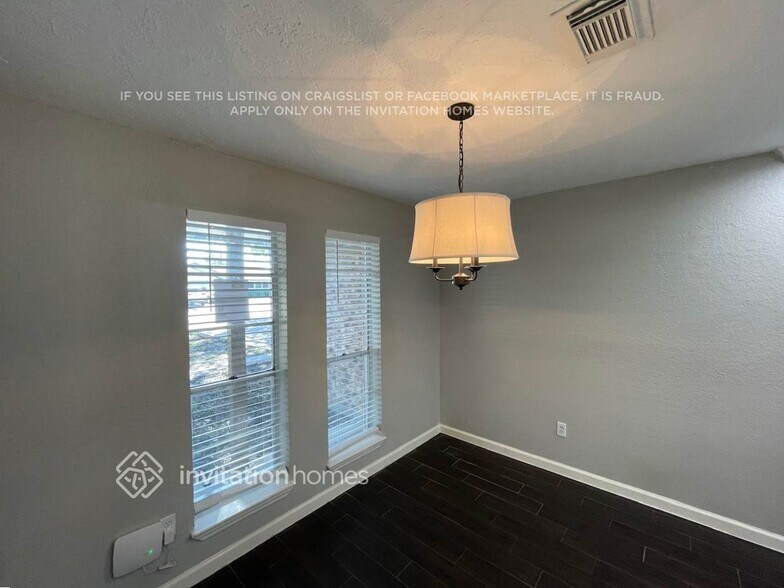 Building Photo - 12914 Foxburo Dr