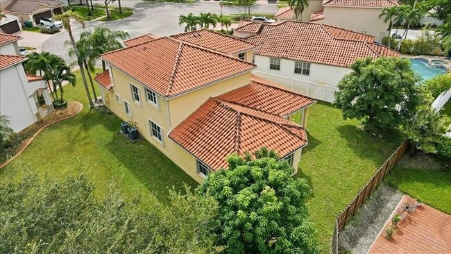 Building Photo - 3802 SW 165th Terrace