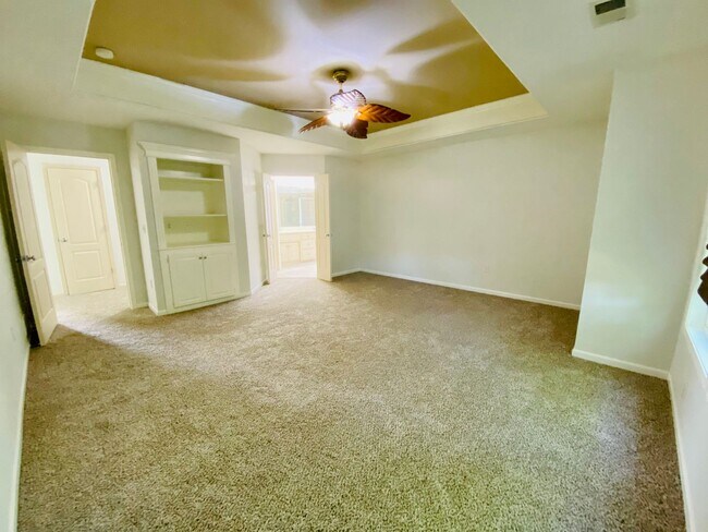 Building Photo - {15808} Hampton Place Two Story Home + Finished Basement + Three Car Garage + Blue Valley HS