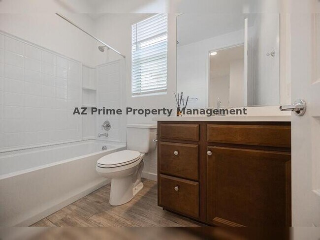 Building Photo - 16870 W Las Palmaritas Dr