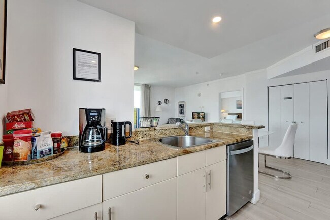 Building Photo - 2889 McFarlane Rd