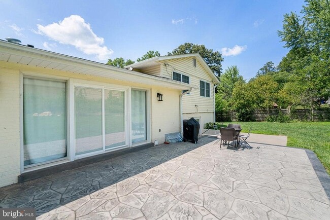 Building Photo - 6820 Wheatley Ct