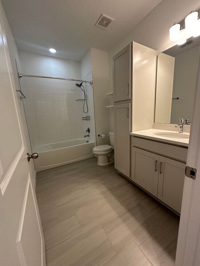 Building Photo - For rent - Hamlin - Horizon West 1/1 Power...