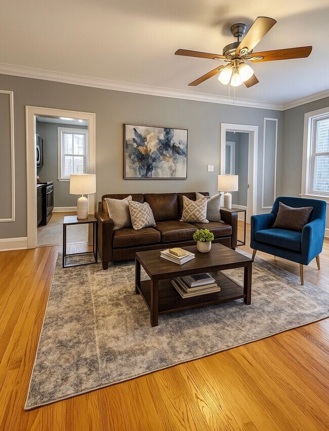 Building Photo - 6231 N Francisco Ave