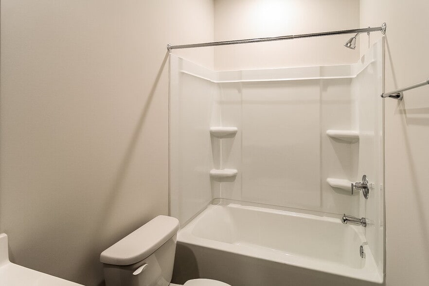 Building Photo - 859 Sara Mdw Rd