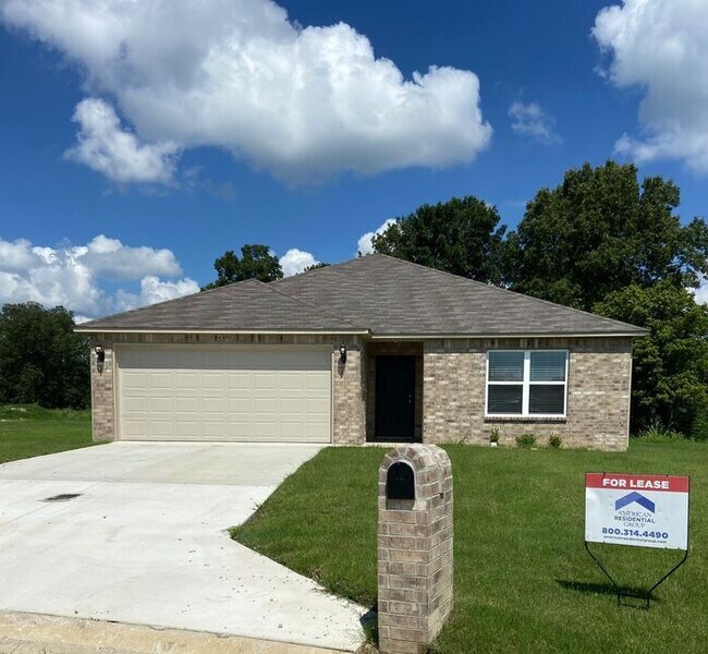Building Photo - BRAND NEW Three Bedroom | Two Bath Home in...