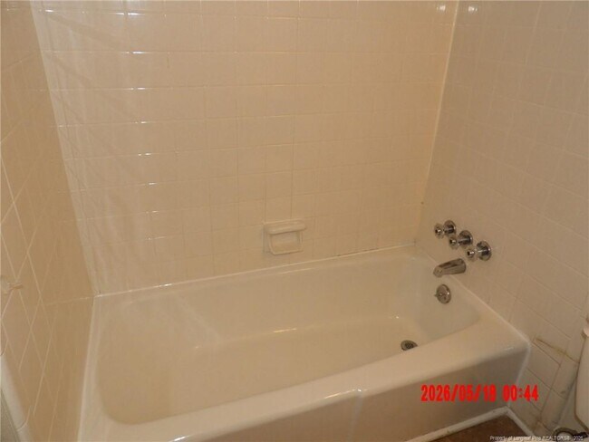 Building Photo - 508 Farmview Dr