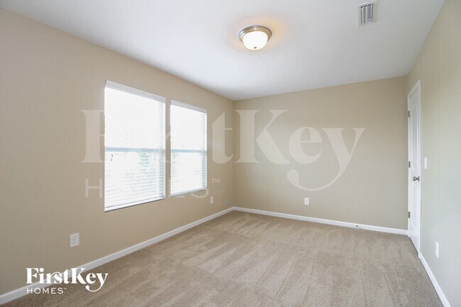 Building Photo - 383 Inlet Pl Dr