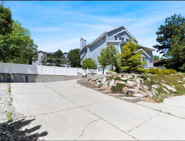 Building Photo - 11792 S 1700 E