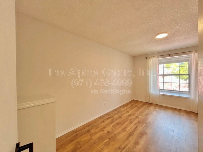 Building Photo - 14597 SW 81st Ave
