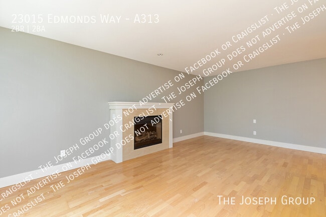 Building Photo - 23015 Edmonds Way