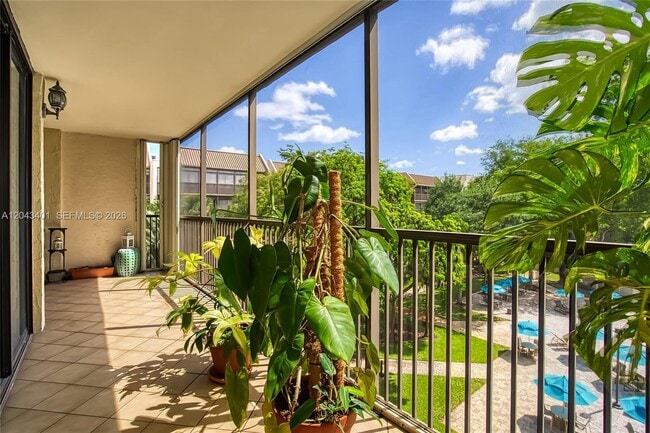 Building Photo - 2808 N 46th Ave
