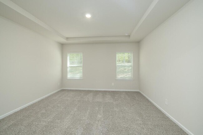 Building Photo - 166 Magnolia Dr