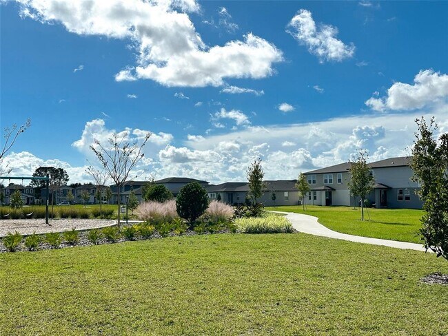 Building Photo - 484 Sun Warbler Wy