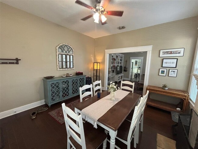 Building Photo - 107 W Wilder Ave