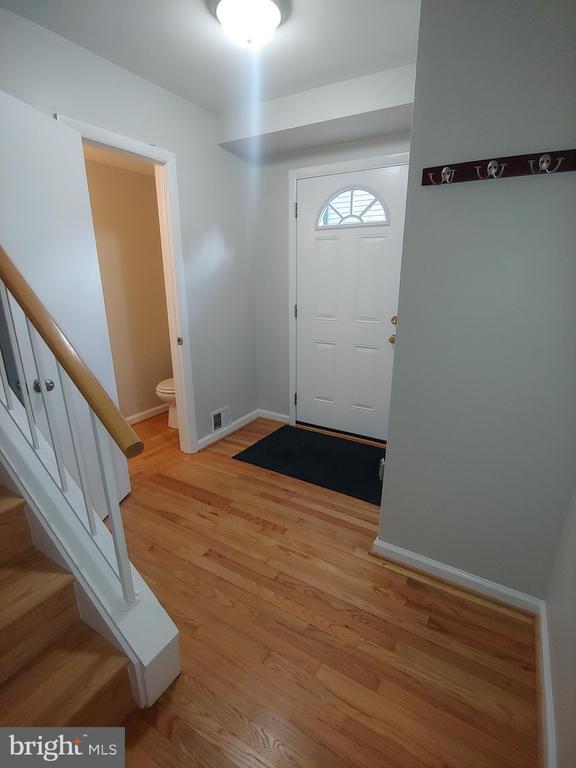 Building Photo - 1744 Laurance Ct