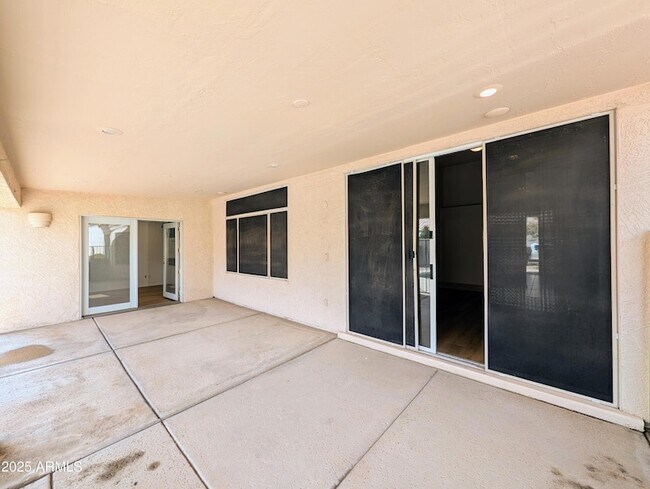 Building Photo - 3331 N Copenhagen Dr