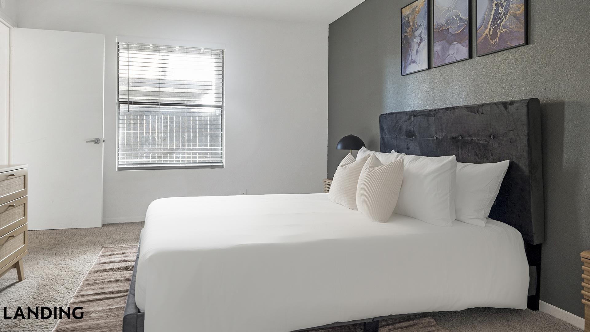 Building Photo - 1071 Clayton Ln