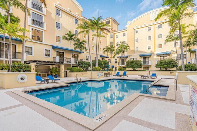 Building Photo - 8395 SW 73rd Ave