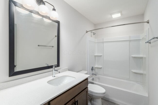 Building Photo - 55 Brehl Ave