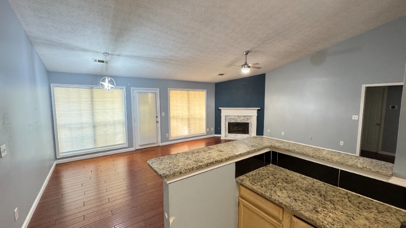 Building Photo - 2295 W Liddell Rd