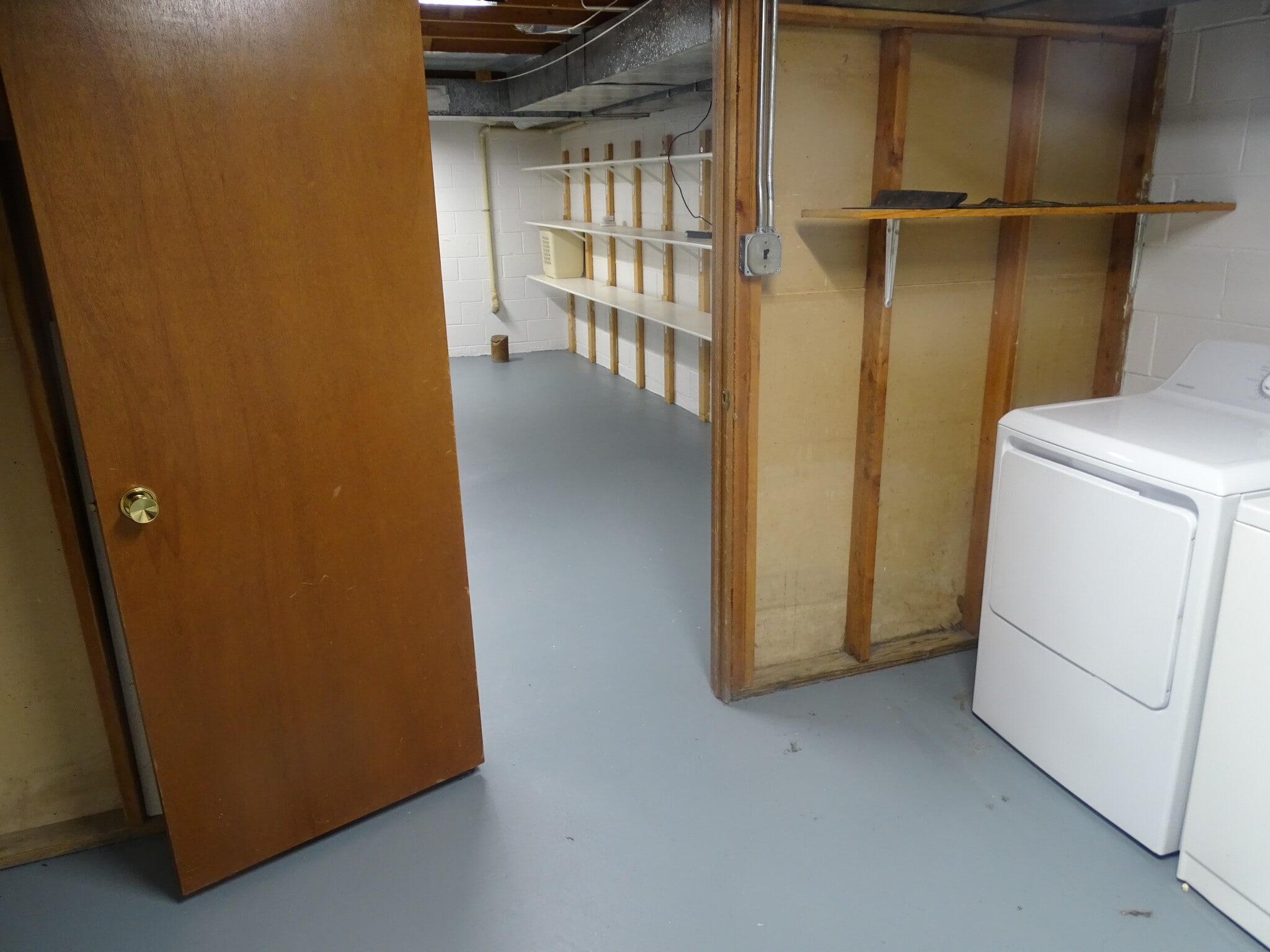 basement laundry area with hookups - 4548 50th St