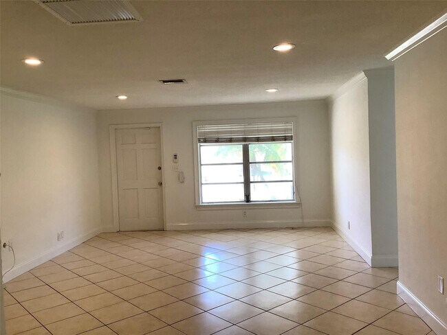 Building Photo - 4481 NW 1st Terrace