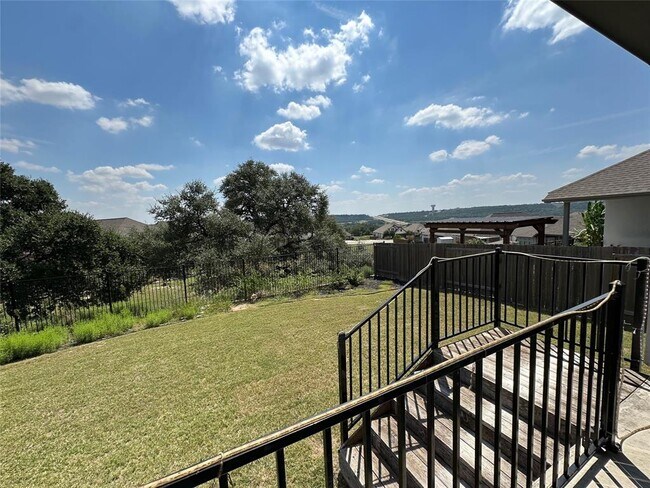 Building Photo - 441 Saturnia Dr