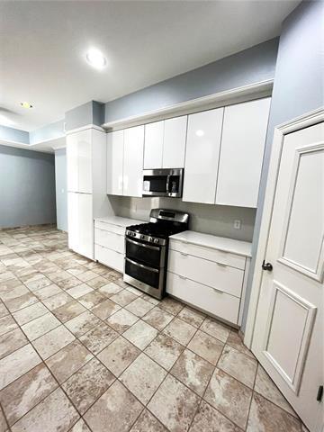 Building Photo - 3409 Haynie Ave