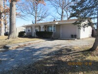 Building Photo - 6117 Landsdowne Dr