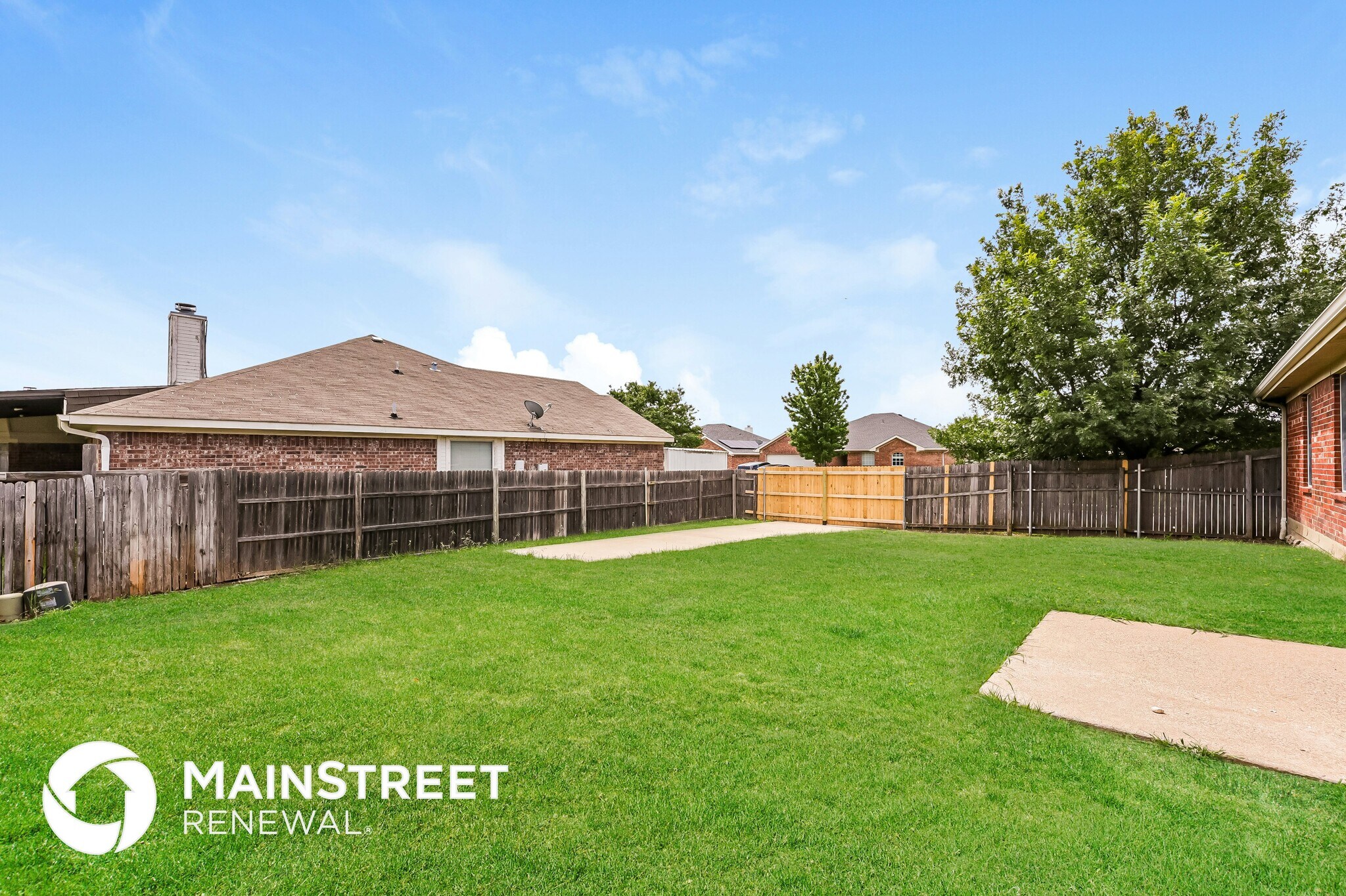 Building Photo - 7023 Spoonbill Ct