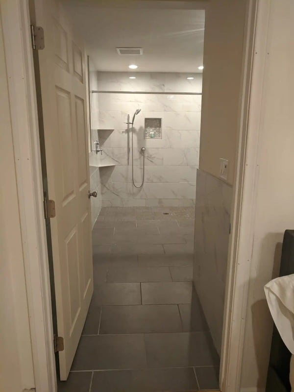 Building Photo - 9228 Ronda Ave