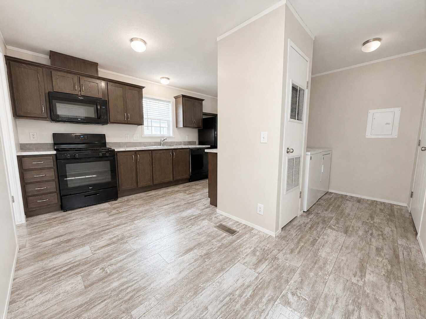 Building Photo - 11708 Cascade Cir