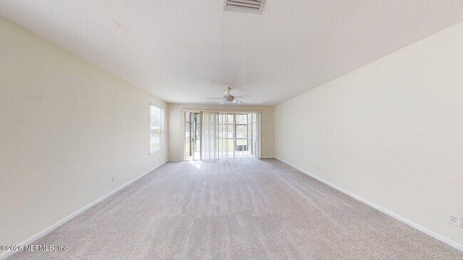 Building Photo - 8498 Climbing Ivy Trail S