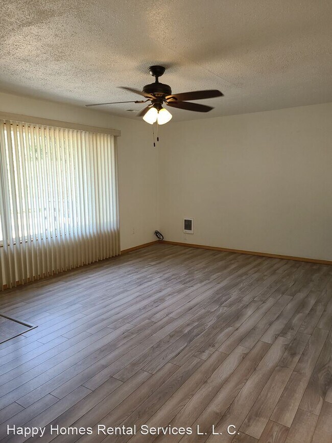 Building Photo - 3 br, 2 bath House - 13232 N. Chase Road