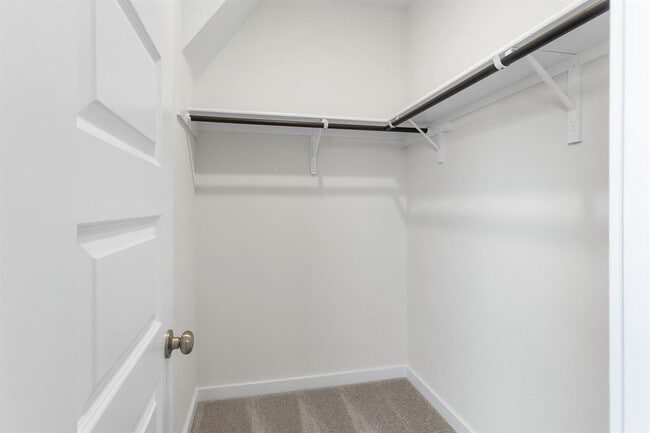 Building Photo - 150 Samuel Blair Pass