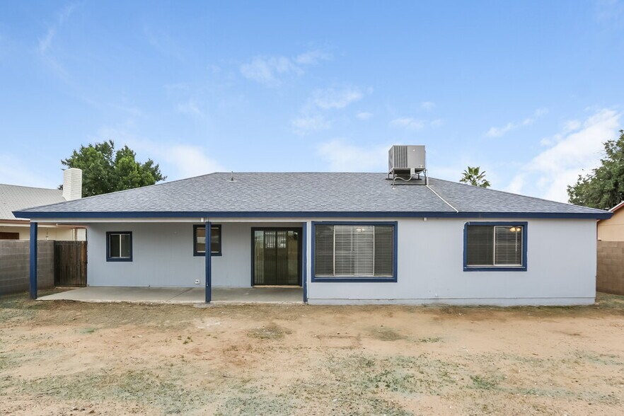 Building Photo - 4014 E Apollo Rd