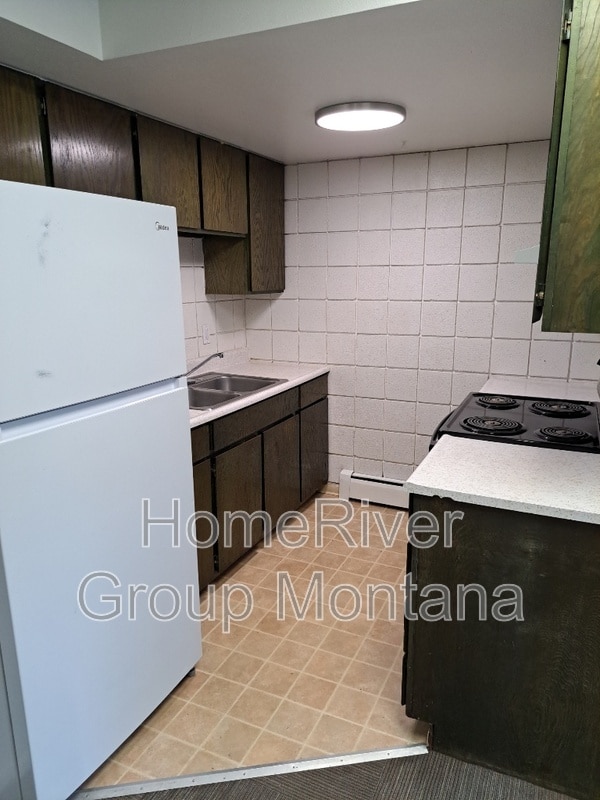 707 SW Higgins Ave 707 SW Higgins Ave Missoula MT 59803 Apartment