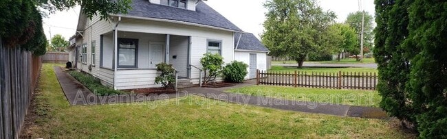 Building Photo - 1175 D St
