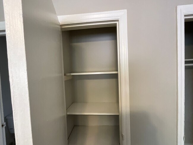 Building Photo - 201 Lowdermilk St